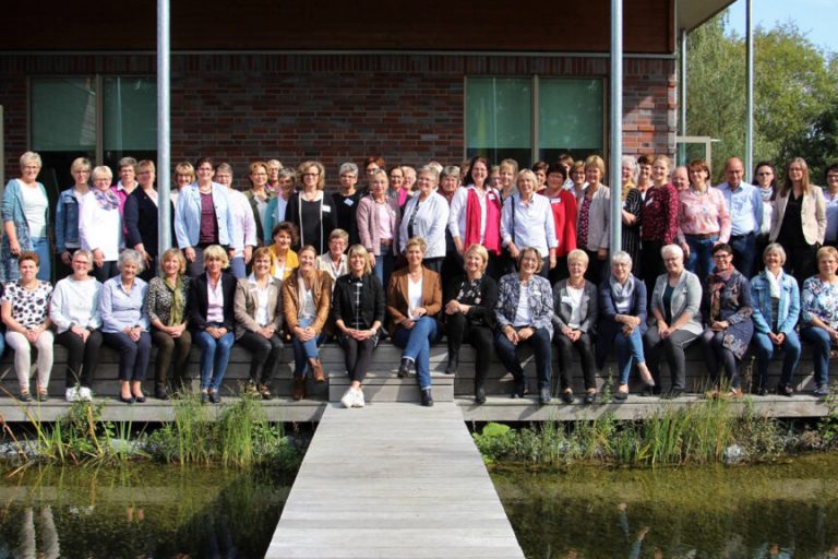 LandeslandFrauen wählen am 5. Mai neues Präsidium