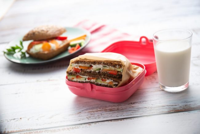 Zum Schulbeginn gesunde Brotboxen packen