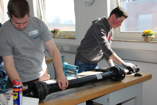 24 Landwirtschafts-Azubis fahren zum Landesentscheid