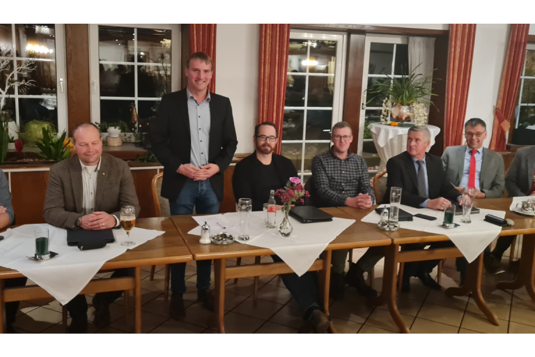 Homepage mit CTA-Schaltfläche und Hintergrundbild (1)