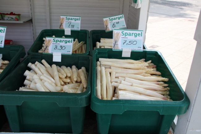 Frühkartoffeln und Spargel sorgen für gute Laune