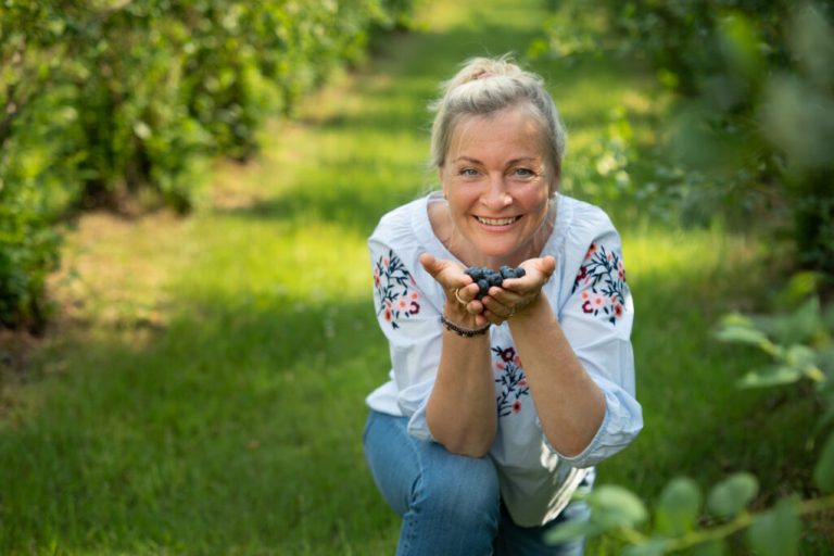 Bickbeernhof begeistert Besucher mit Bio-Blaubeeren